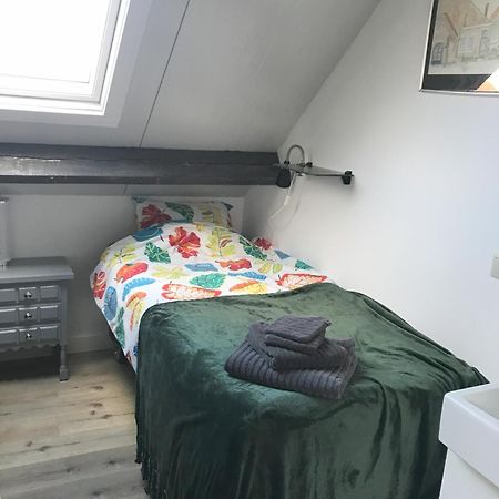 Bed and Breakfast Boerderij De Zalm Schalkwijk Экстерьер фото